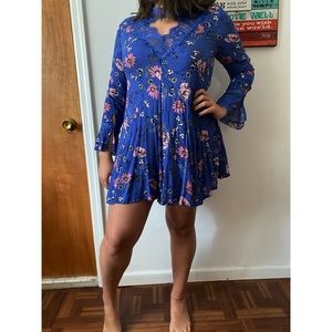 Lulus mini high neck Lacey dress